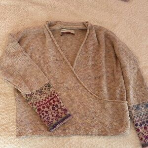 Anthropologie Beige V-Neck Sweater with Patterned Sleeves